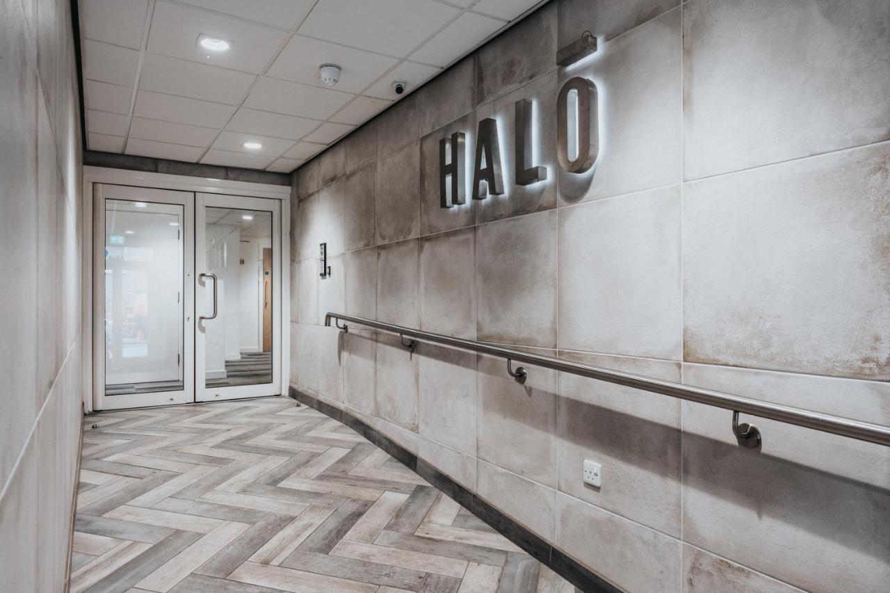 City Living Penthouse Apartment With Parking Manchester Exteriör bild