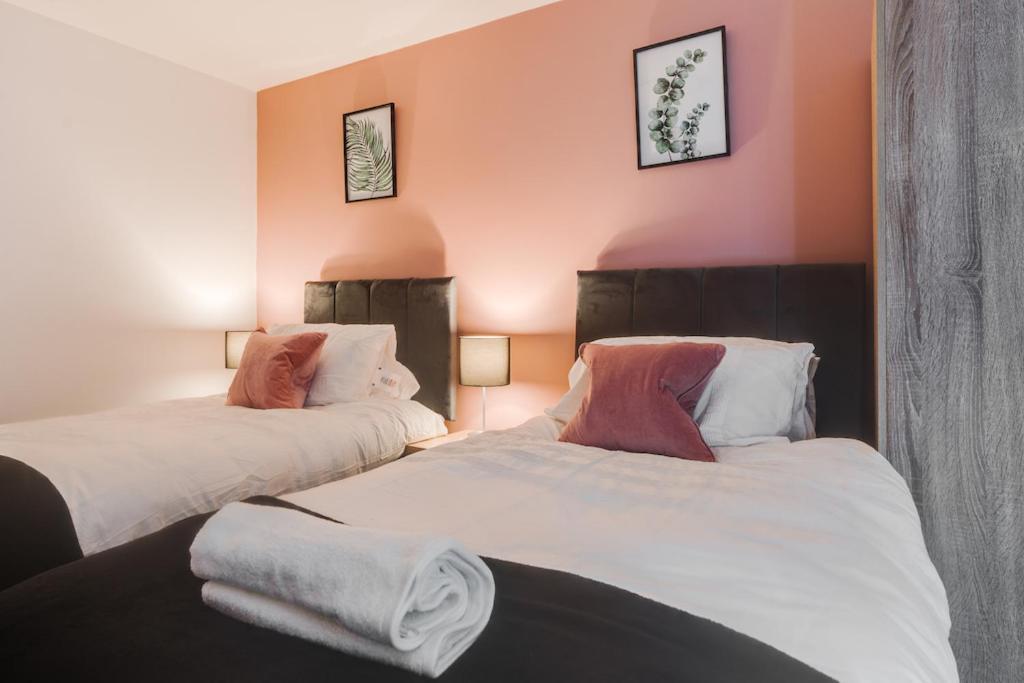 City Living Penthouse Apartment With Parking Manchester Exteriör bild