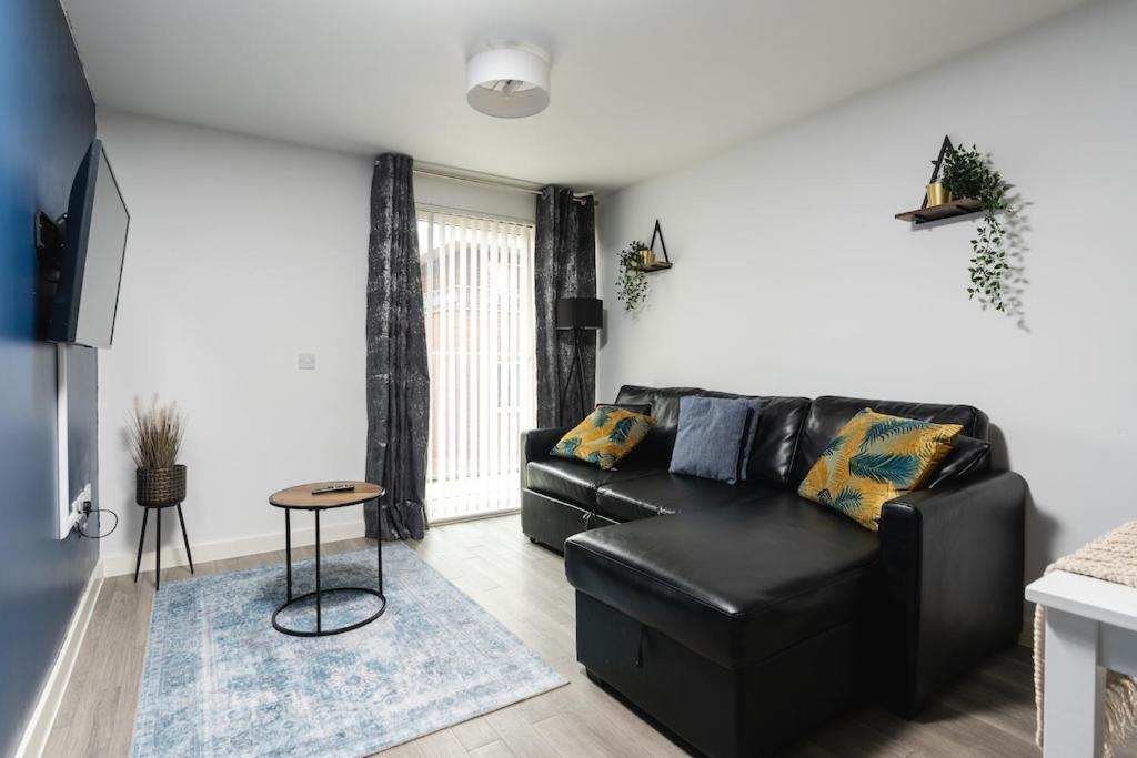 City Living Penthouse Apartment With Parking Manchester Exteriör bild
